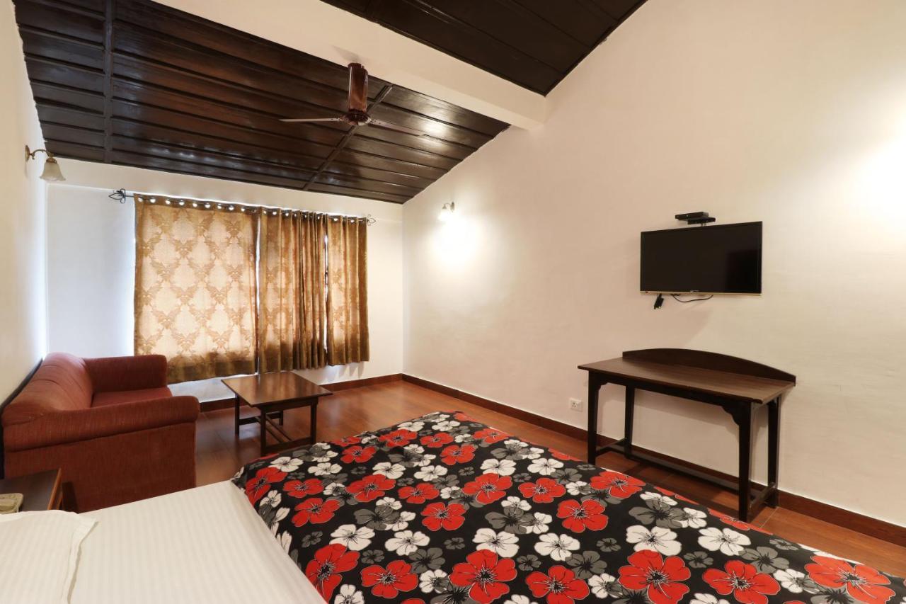 Hotel Himalayan Club Mussoorie Exteriör bild